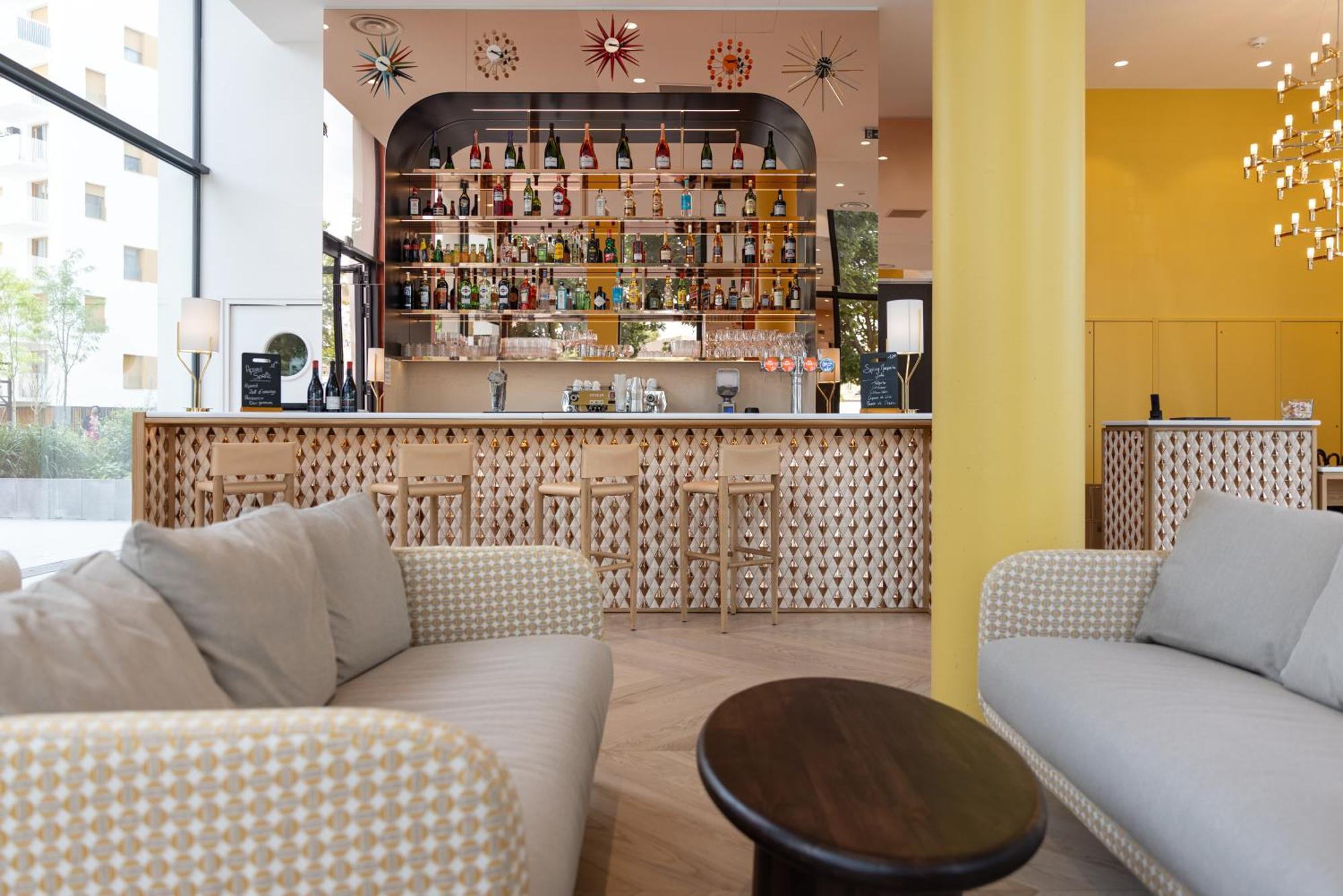 Hotel Kyriad Prestige Paris Asnieres Eksteriør bilde
