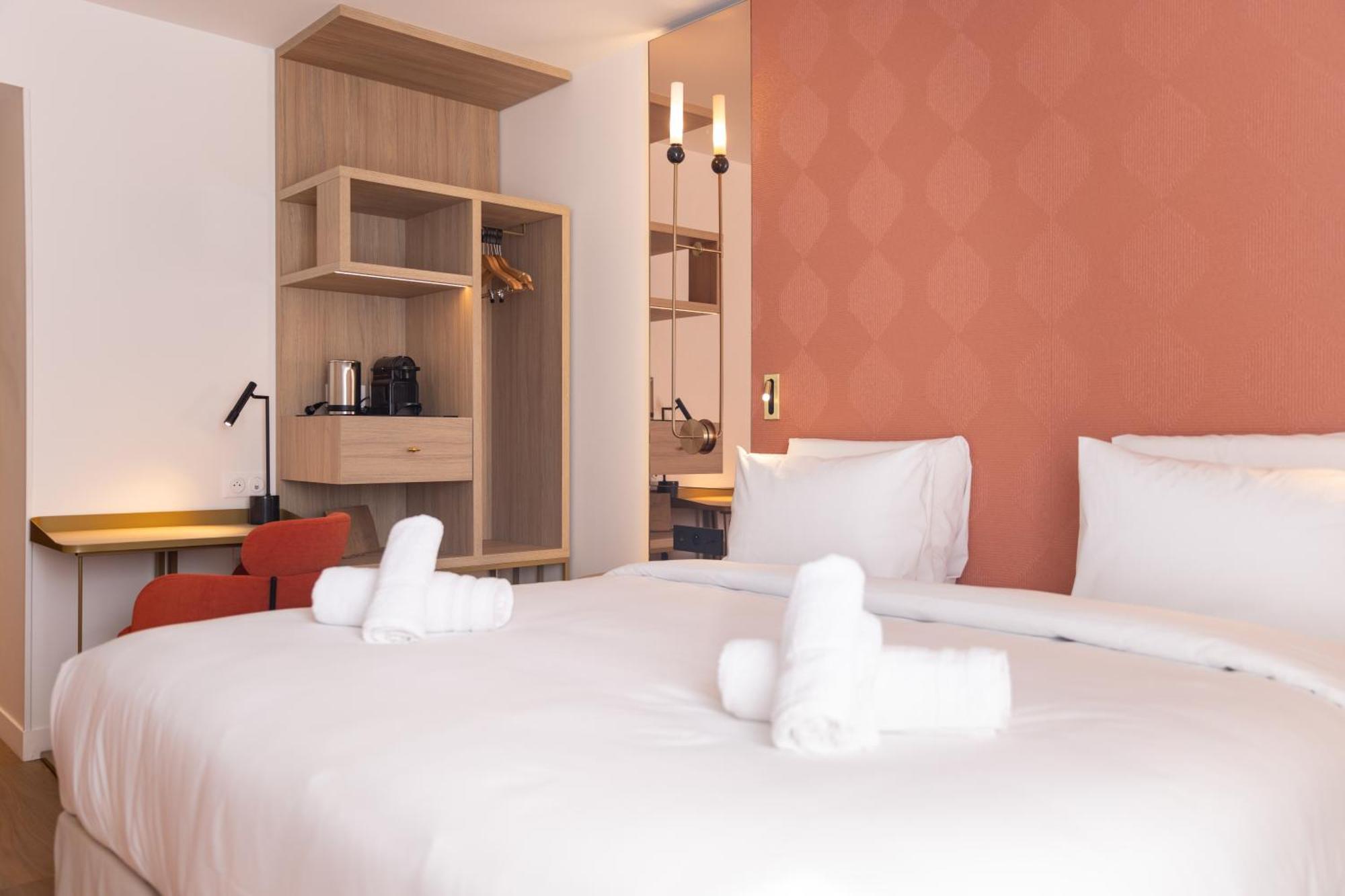 Hotel Kyriad Prestige Paris Asnieres Eksteriør bilde