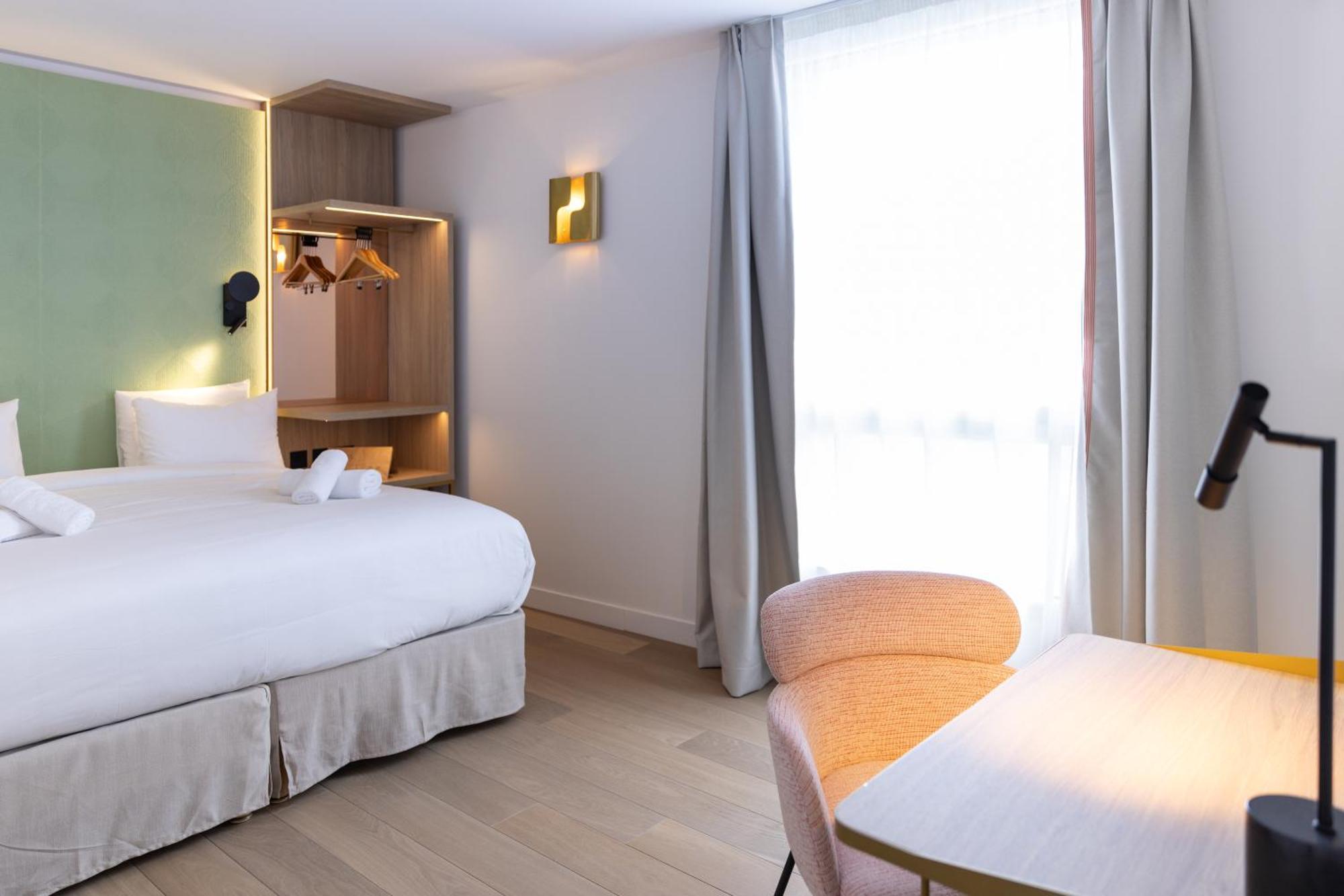 Hotel Kyriad Prestige Paris Asnieres Eksteriør bilde