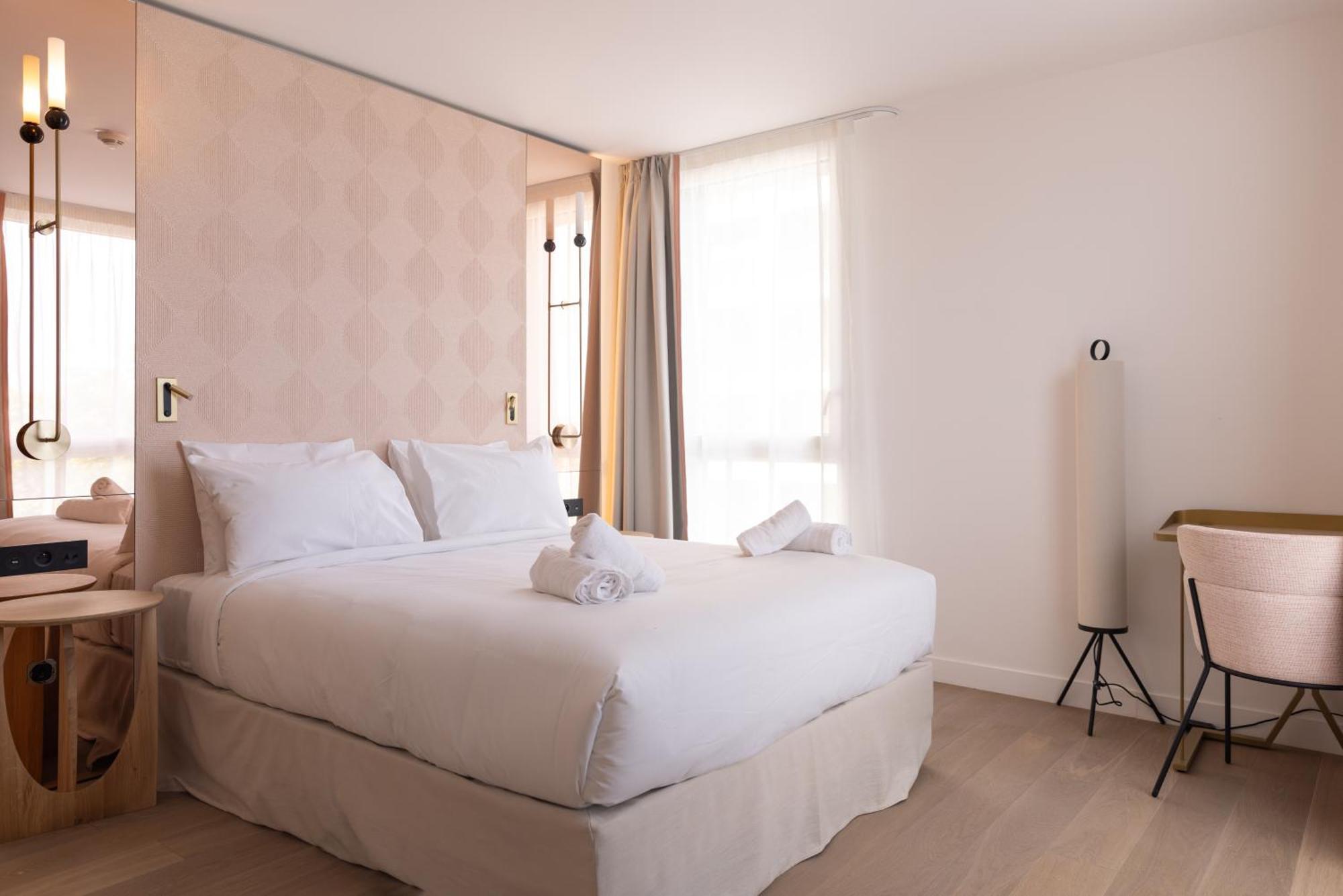 Hotel Kyriad Prestige Paris Asnieres Eksteriør bilde