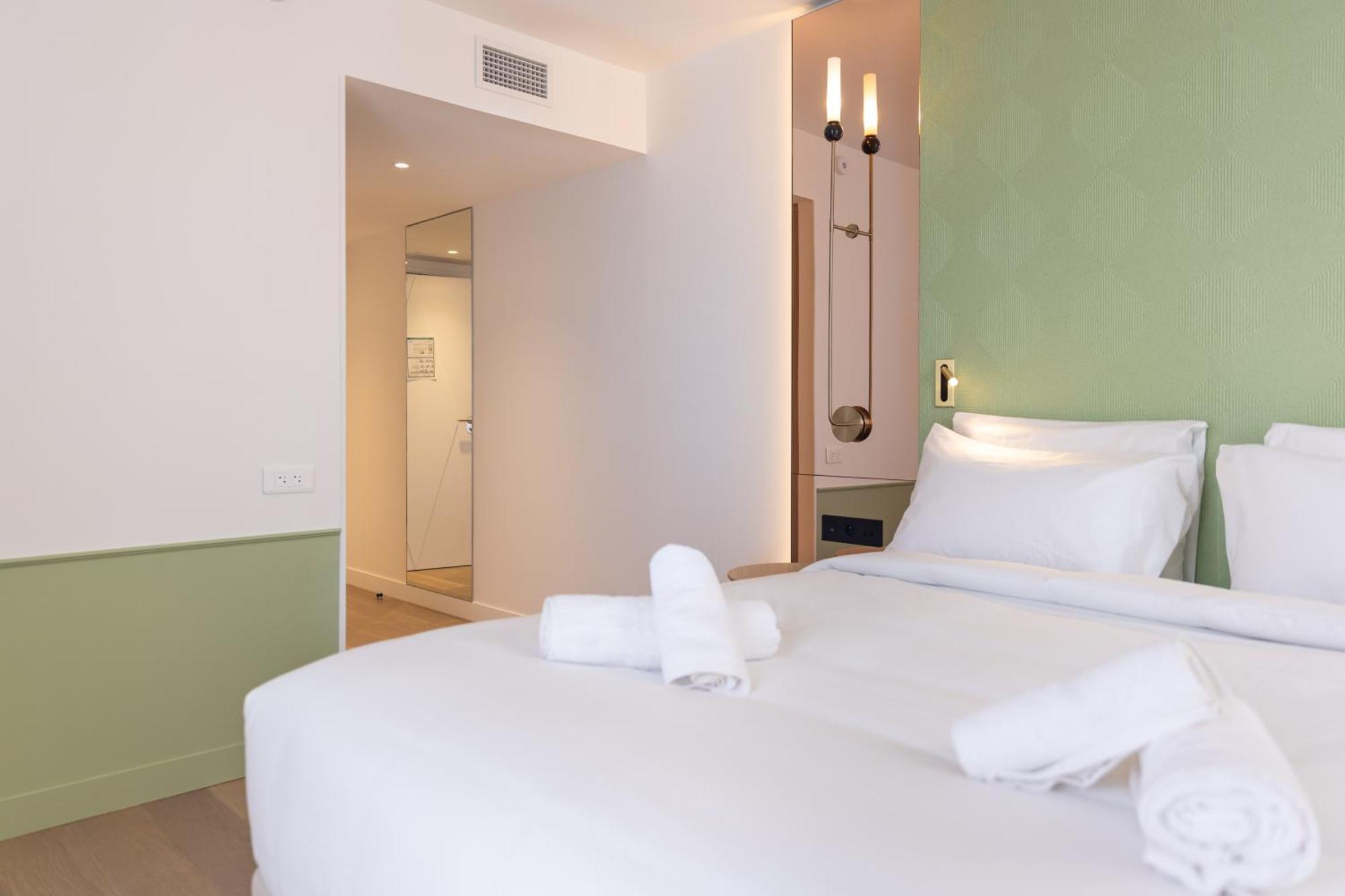 Hotel Kyriad Prestige Paris Asnieres Eksteriør bilde